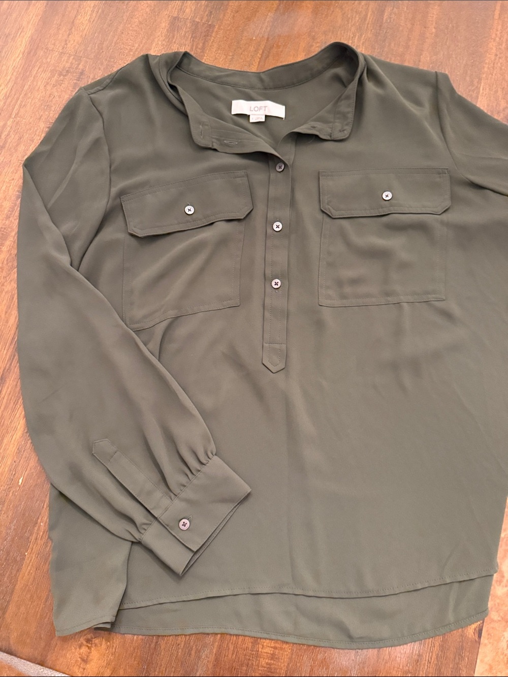 LOFT Olive Green Long-Sleeve Utility Pullover Shirt